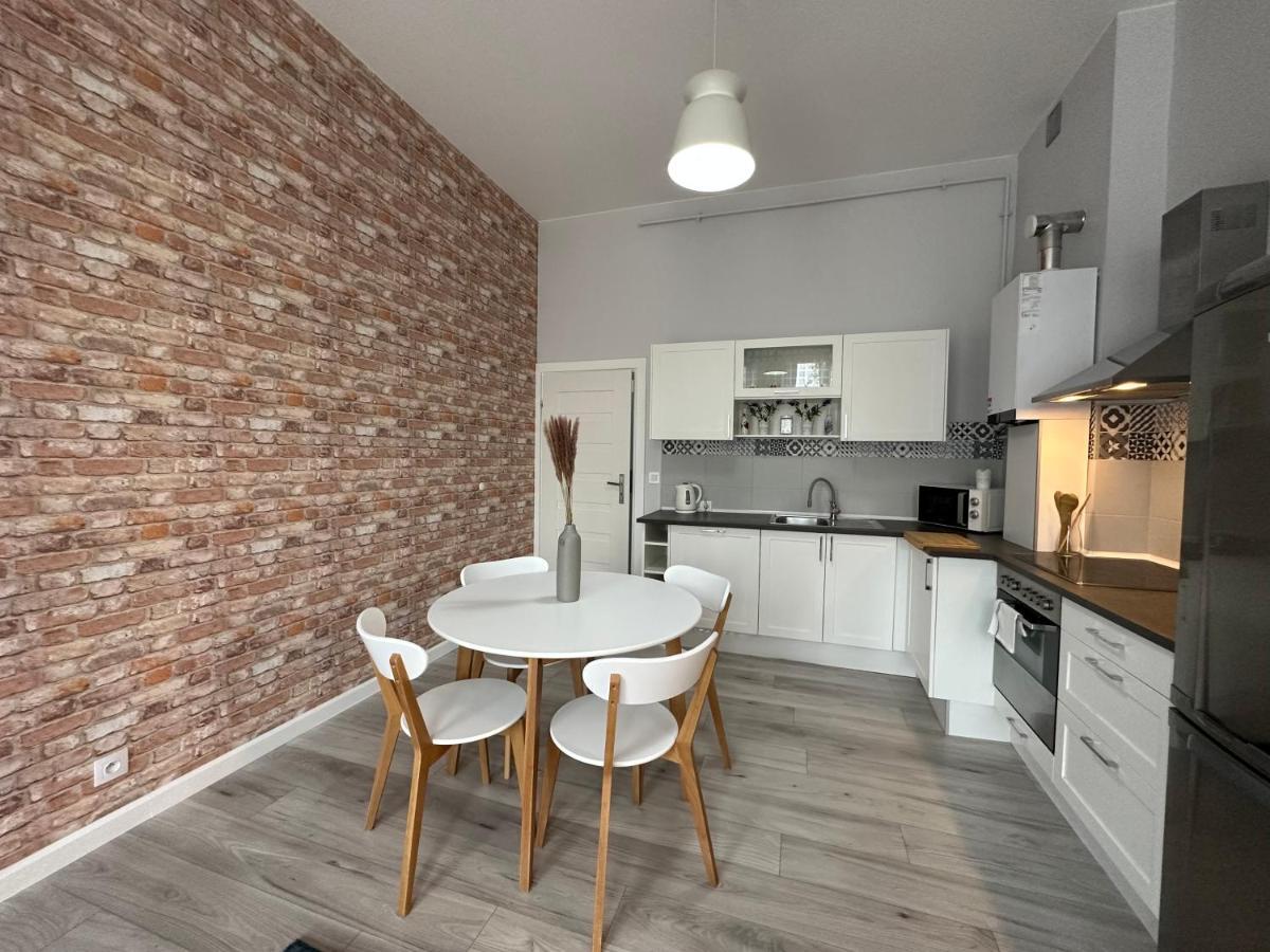 Apartament Wroclawia Exterior foto