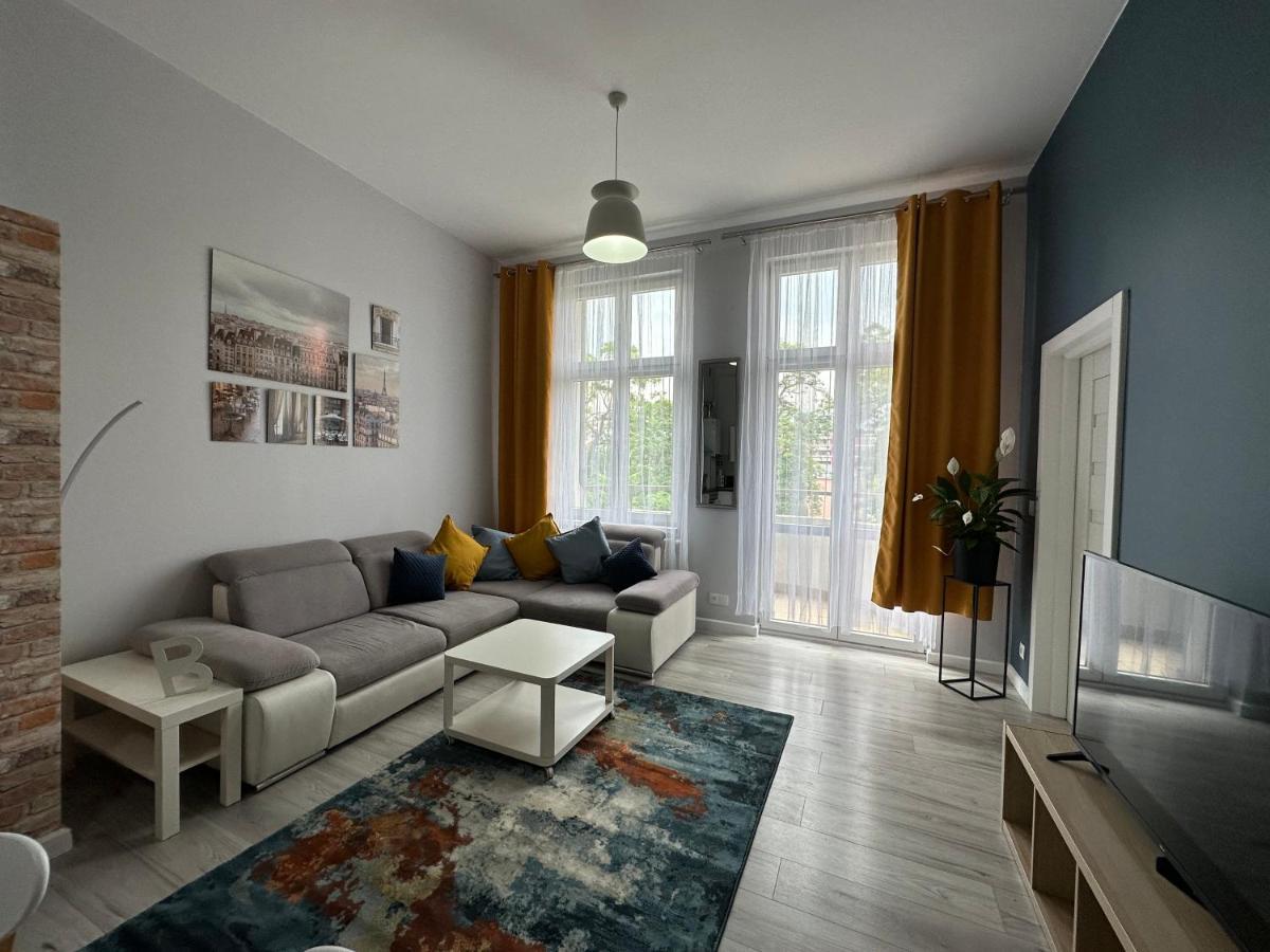 Apartament Wroclawia Exterior foto